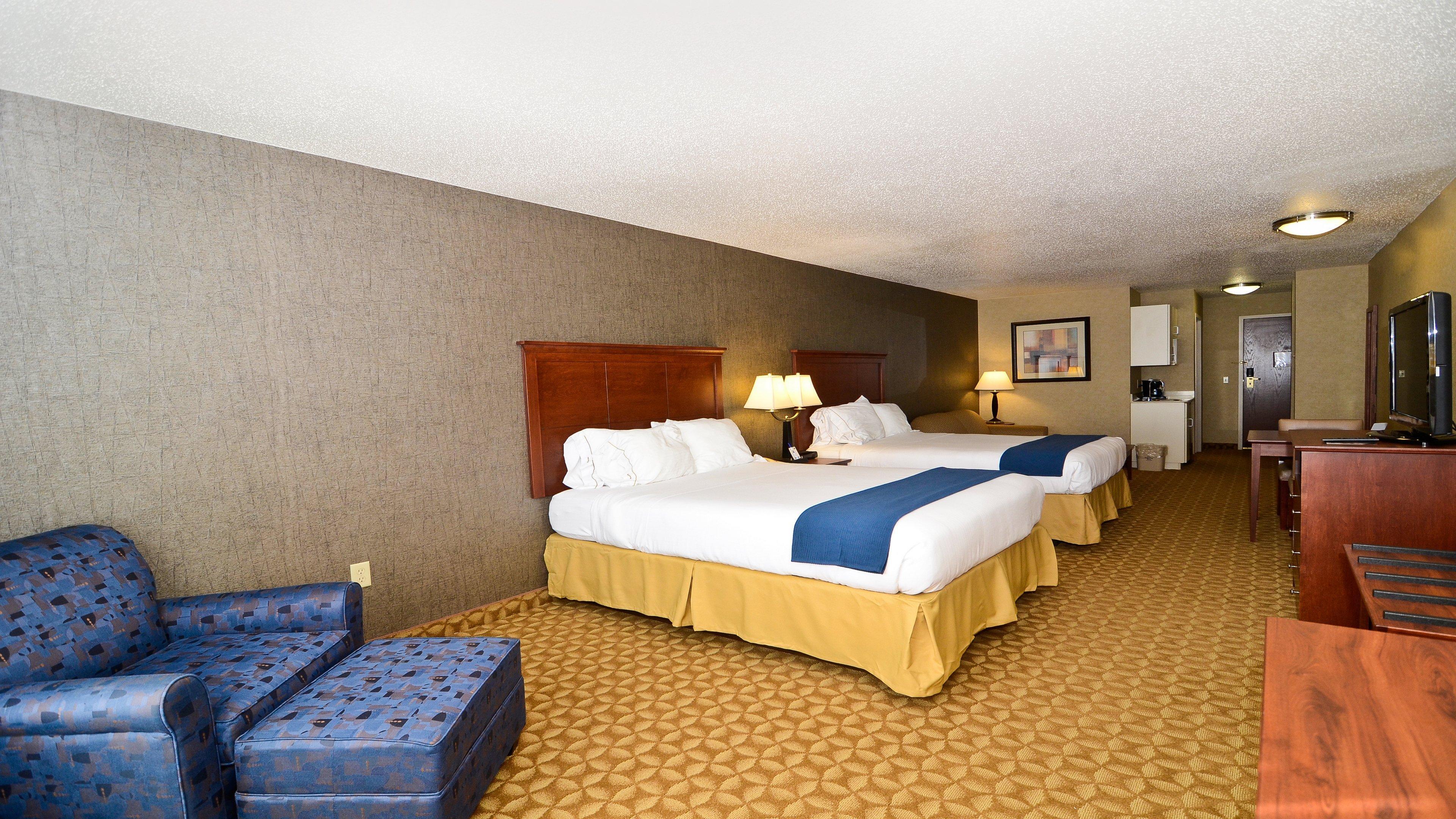 Holiday Inn Express Hotel & Suites Fort Atkinson, An Ihg Hotel Экстерьер фото